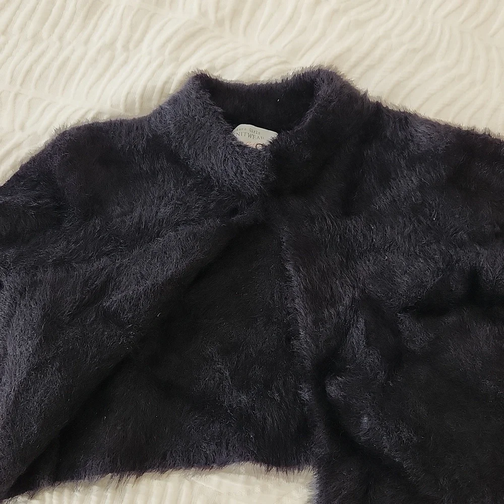 Zara Girls Black Fur Sweater - Picture 2 of 4